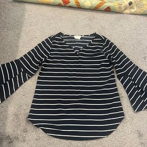 Striped blouse, bell shaped full sleeves, Van Heusen Size XXS